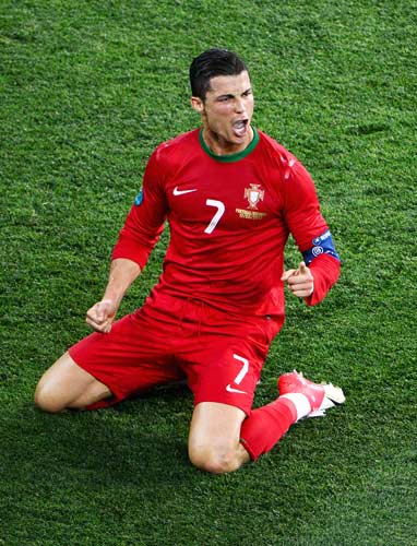 西媒：尤文、法兰克福以及斯图加特询价皇社中场苏契奇（西媒：尤文图斯、法兰克福、斯图加特打听皇社中场苏契奇身价）