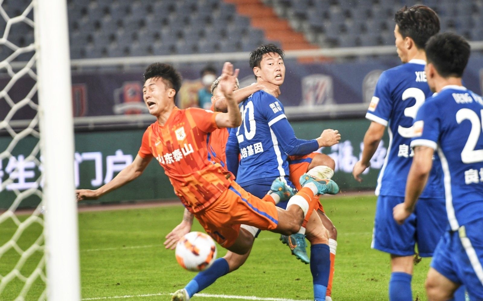 格罗索：停止与2006年国家队比较，年轻球员要重建意大利足球（格罗索：别再和2006年国家队比较，意大利足球重建要靠年轻球员）