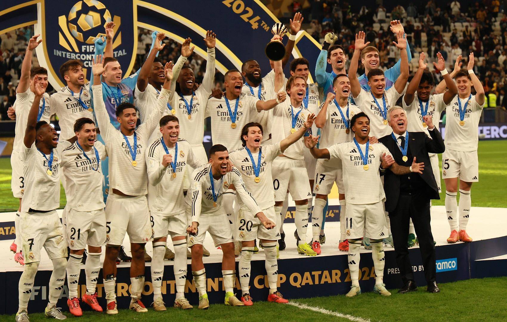 北德容传人！官方：迭戈·戈麦斯对维尔茨的犯规未使用过度力量，非红牌犯规（官方判定：迭戈-戈麦斯对维尔茨的犯规未属过度用力，不达红牌标准）