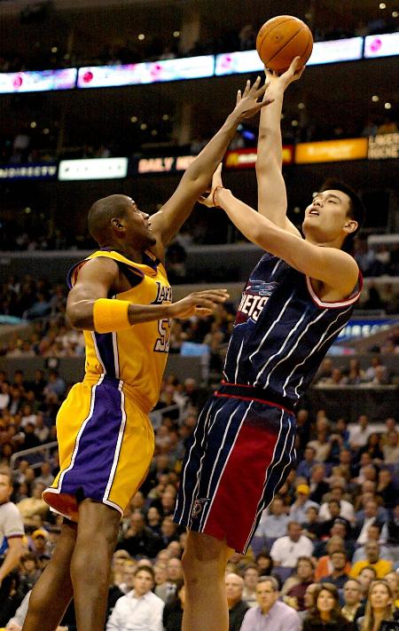 药厂近20场欧战小组赛／联赛阶段仅3败，若赢曼城将获欧冠50胜（药厂欧战小组／联赛阶段近20战仅3负，若击败曼城即达欧冠50胜）