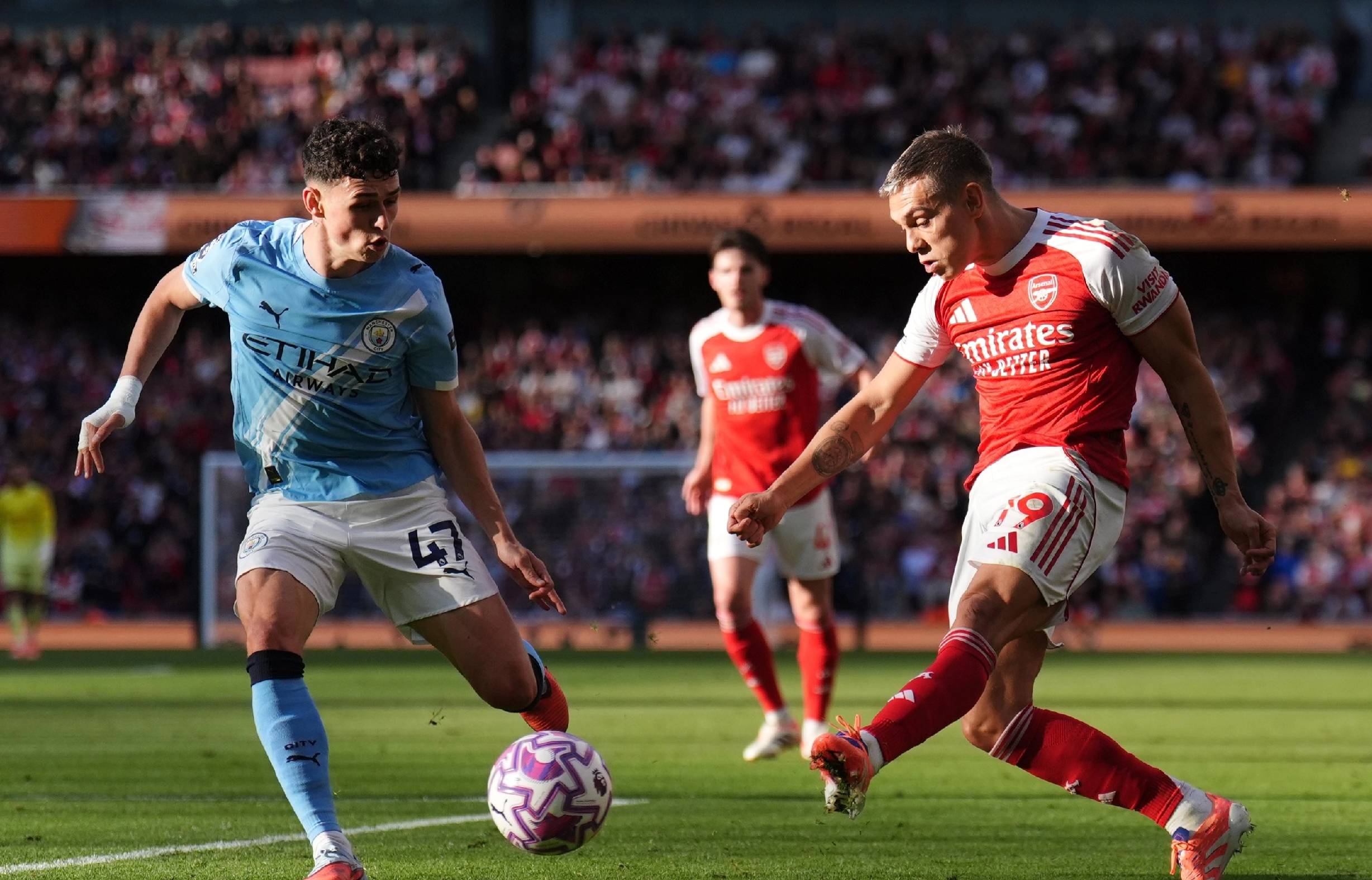 法媒：阿尔及利亚足协希望能在近期征召姆巴佩的弟弟埃唐（法媒：阿尔及利亚足协计划在近期召入姆巴佩的弟弟埃唐）