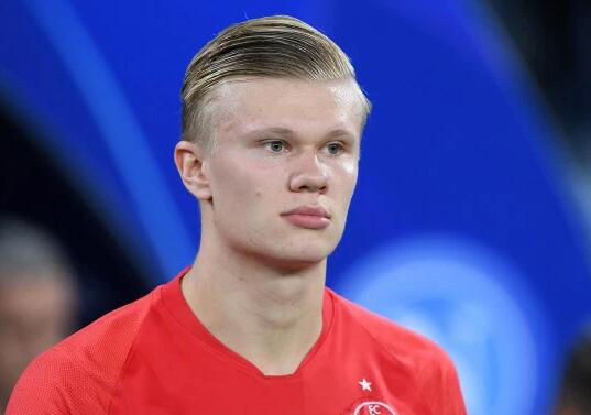 半场战报：瓦伦西亚0-0塞维利亚（半场战况：瓦伦西亚与塞维利亚互交白卷）