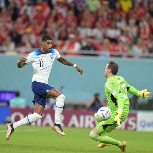 米体：没有俱乐部会在1月签受伤球员，尤文将DV9撤出冬窗市场（米体：1月难有球队签伤员，尤文已将DV9撤出冬窗转会名单）