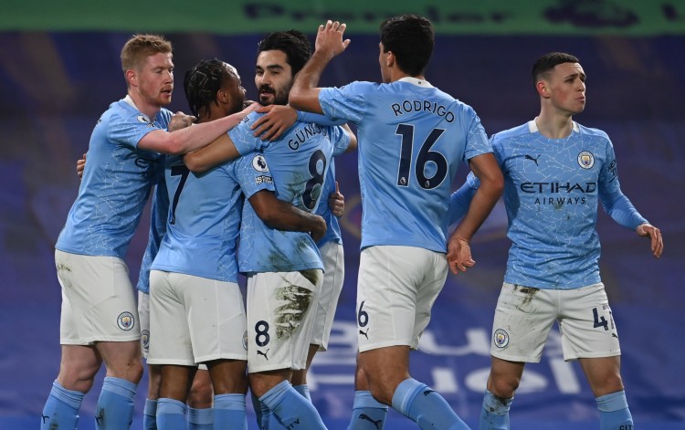 王大雷：九哥回来后带队打出了泰山精神，瓦科没拿金靴可惜（王大雷：九哥回归激活泰山气质，遗憾瓦科无缘金靴）