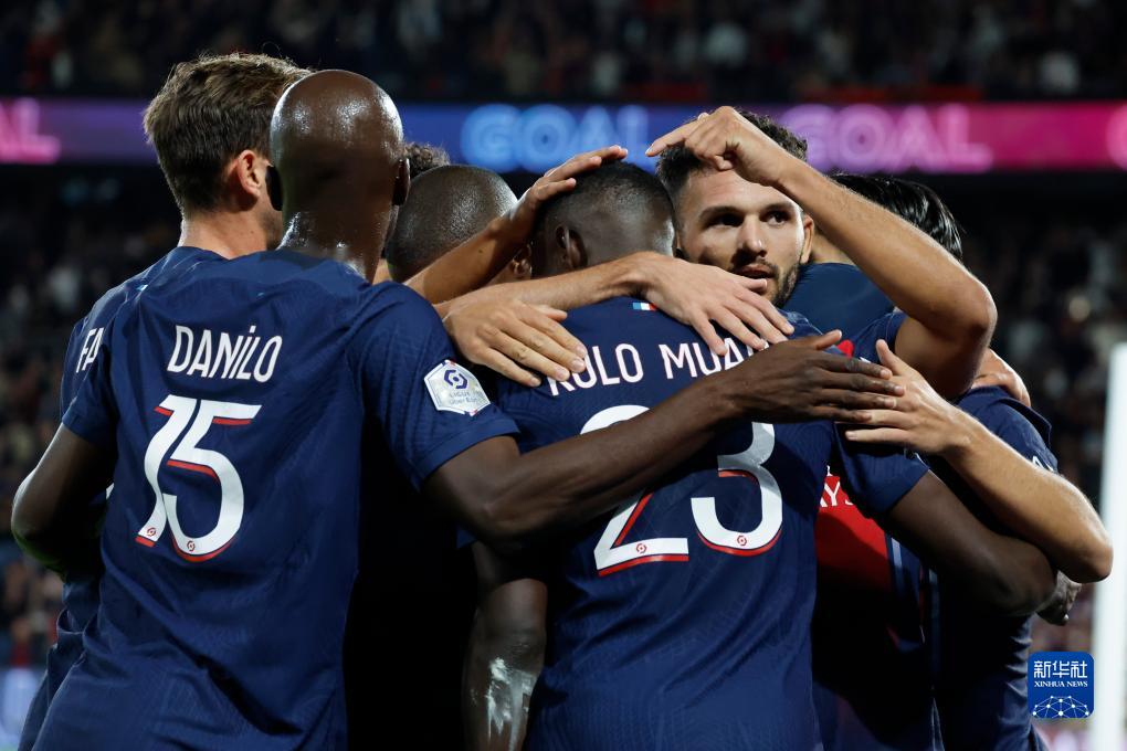 帕尔马主帅：下半场加强高位逼抢，成功将米兰带入我们的节奏（帕尔马主帅：易边后加强前场压迫，让米兰按我们的节奏踢）