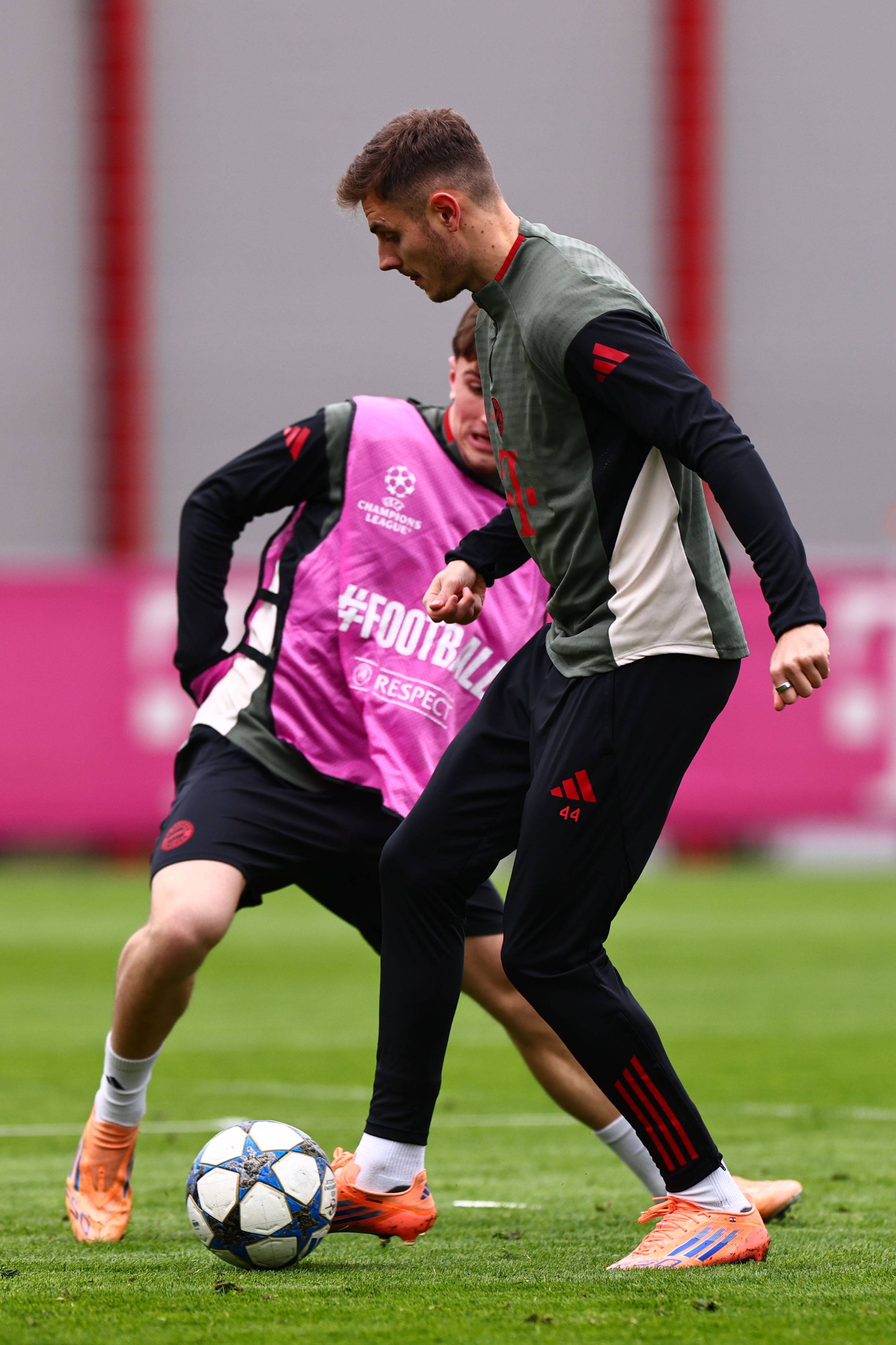 阿莱格里：对首次米兰德比有最美好的回忆，因为我们赢了（阿莱格里：首次米兰德比最难忘，因我们取胜）