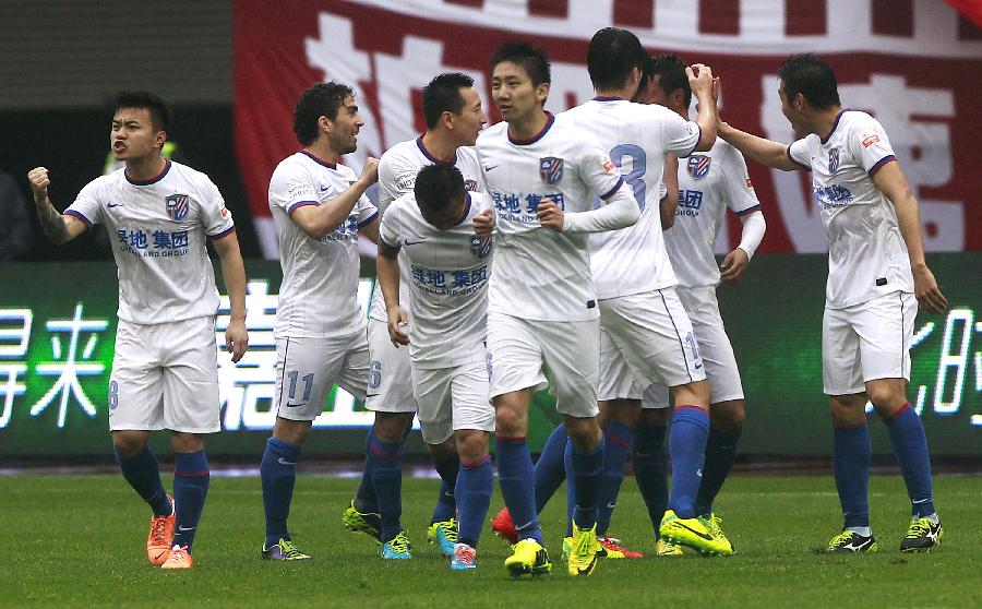 阿斯：沙特正在大力追求莱万，芝加哥火焰也想引进他（阿斯：沙特重金求购莱万，芝加哥火焰也在争夺）