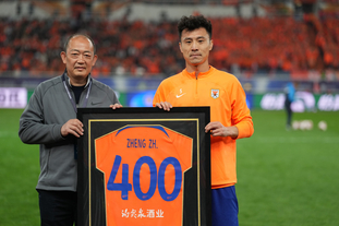 穆勒谈看拜仁比赛时发笑：当时在讨论卡尔，结果他刚好进球了（穆勒谈看拜仁时发笑：正讨论卡尔，他随即破门）