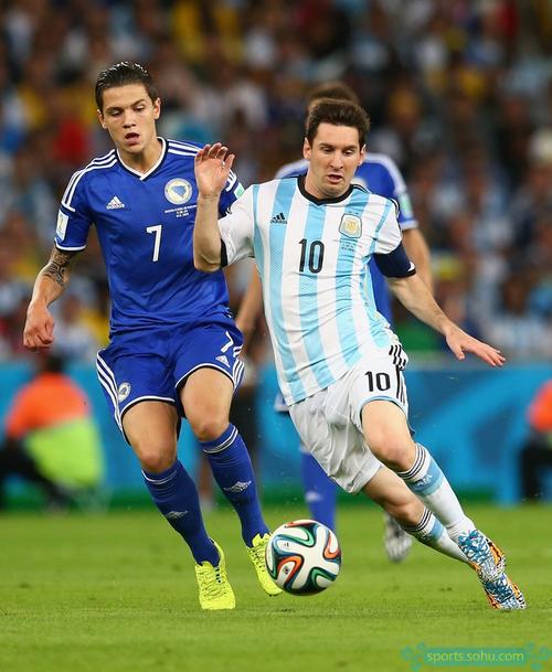 宋振瑜：未来国内培养的门将会更接近足球发达国家要求的水平（宋振瑜：未来本土门将培养将更贴近足球强国标准）